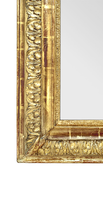 Detail miroir ancien bois doré 19eme siecle ornements feuille d'acanthe