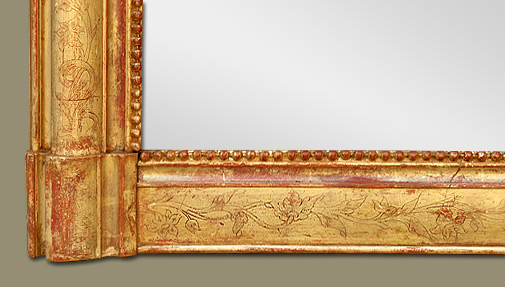 Bas miroir louis-philippe à décors gravés et perles