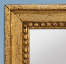 Miroir ancien &agrave; d&eacute;cors de perles &eacute;poque louis XVI