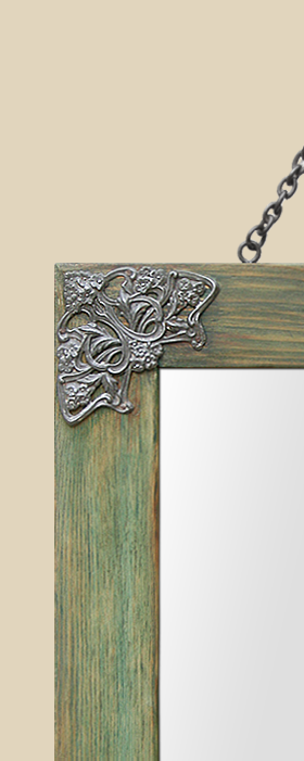 Petit miroir bois couleur 1900, décor Art nouveau angles métal